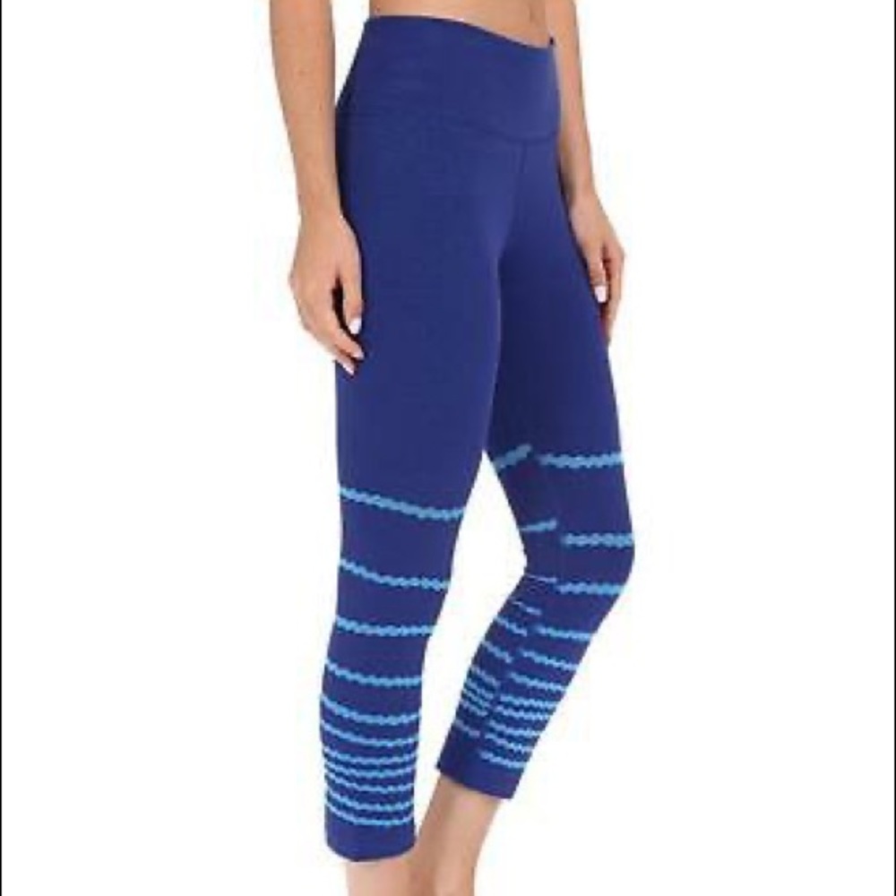 Nike  Dri Fit Legend Capris
